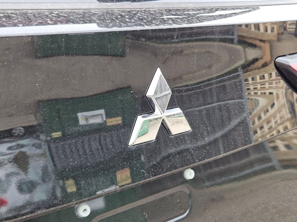 2025 Mitsubishi Outlander PHEV SEL