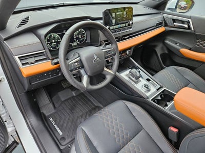 2025 Mitsubishi Outlander PHEV SEL