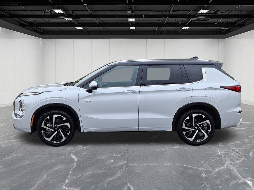 2025 Mitsubishi Outlander PHEV SEL