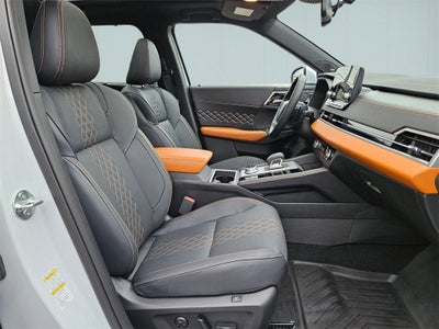 2025 Mitsubishi Outlander PHEV SEL