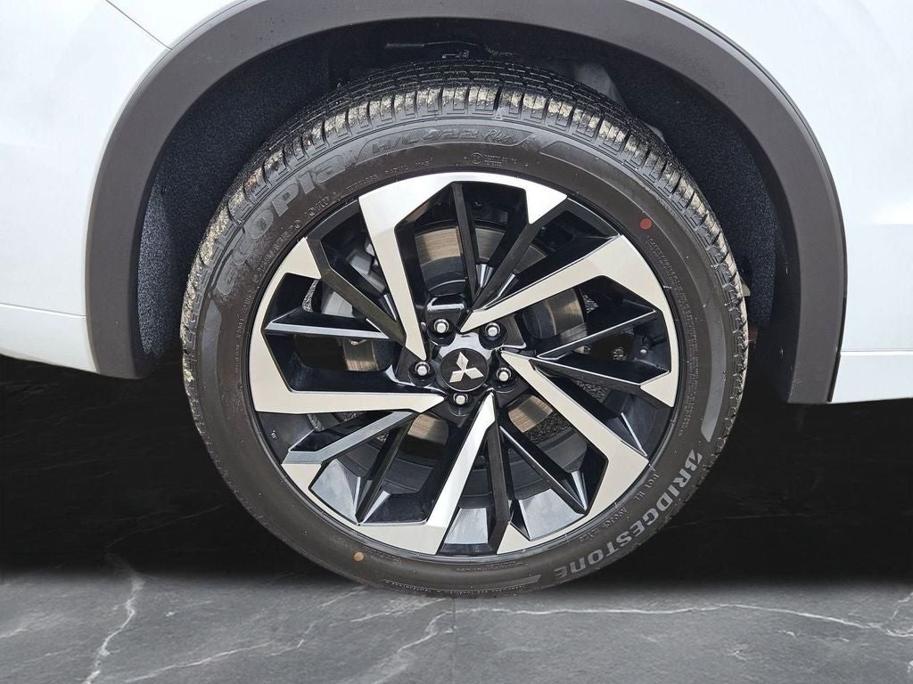 2025 Mitsubishi Outlander PHEV SEL