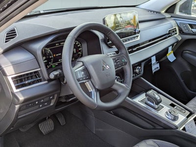 2025 Mitsubishi Outlander PHEV SEL