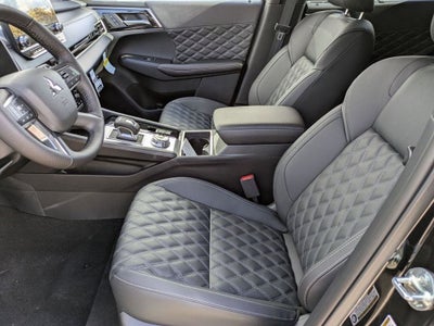 2025 Mitsubishi Outlander PHEV SEL