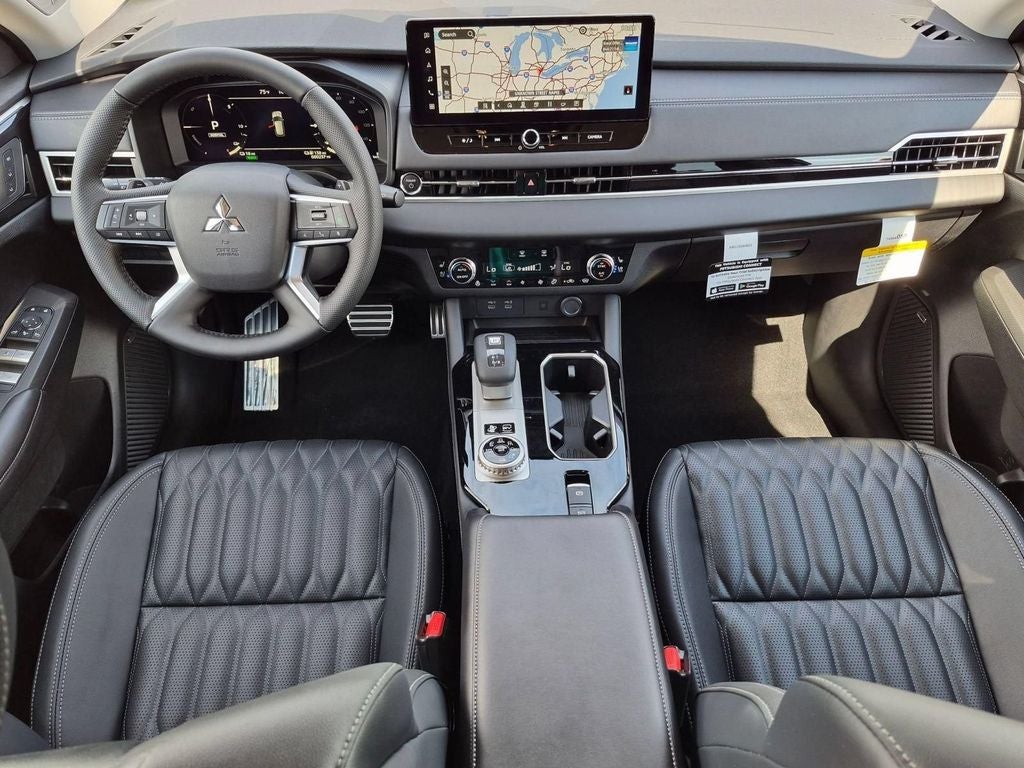 2026 Mitsubishi Outlander PHEV SEL