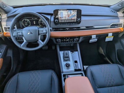 2025 Mitsubishi Outlander PHEV SEL