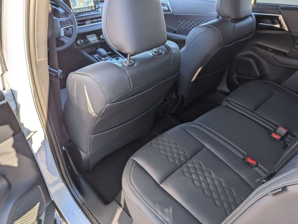 2025 Mitsubishi Outlander PHEV SEL Black Edition