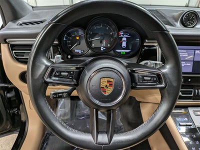 2022 Porsche Macan Base