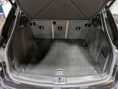 2022 Porsche Macan Base