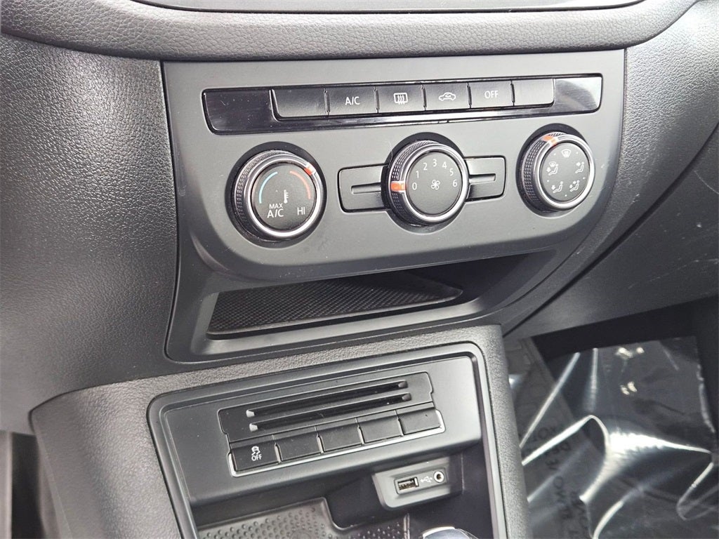 2018 Volkswagen Tiguan Limited 2.0T 4Motion