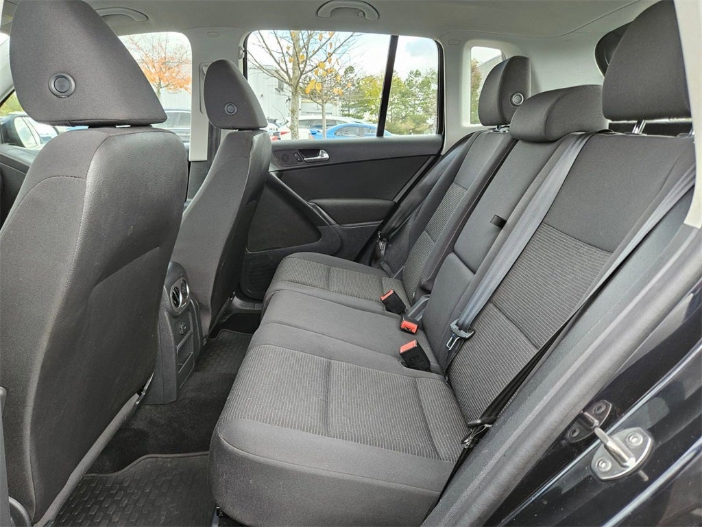 2018 Volkswagen Tiguan Limited 2.0T 4Motion