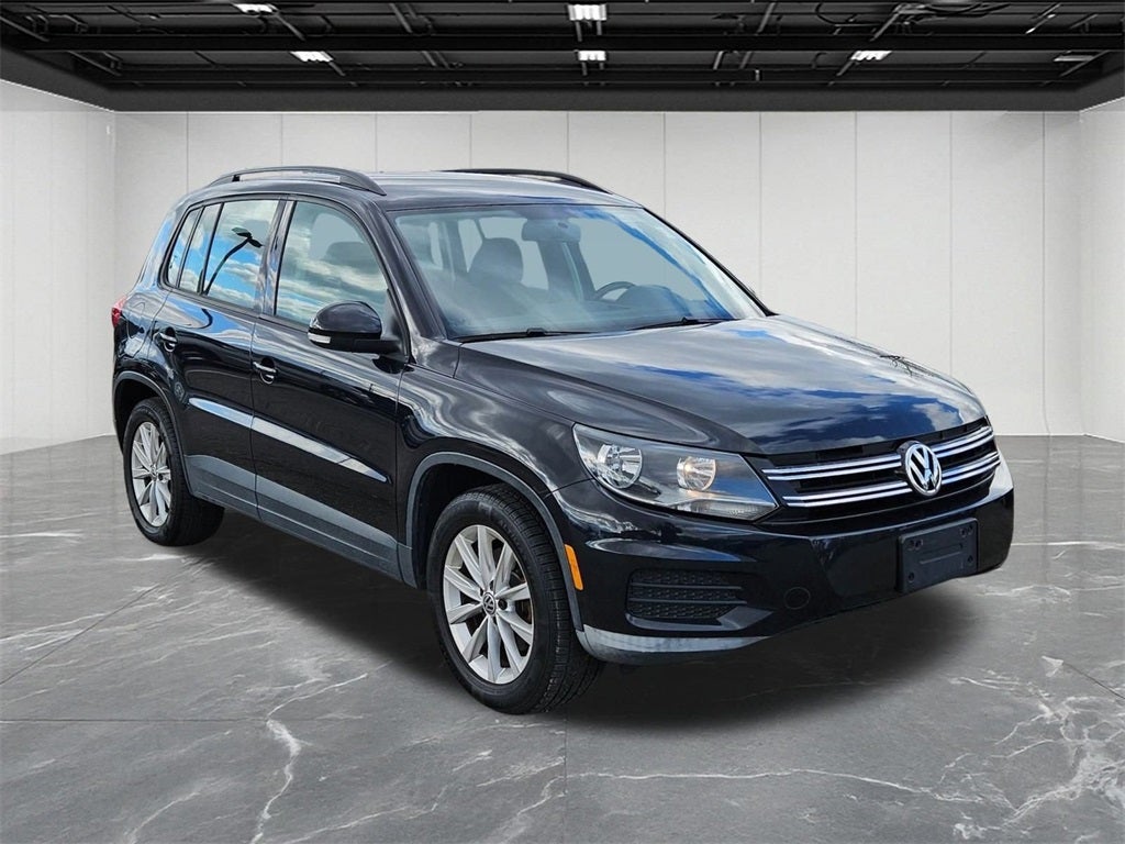 2018 Volkswagen Tiguan Limited 2.0T 4Motion