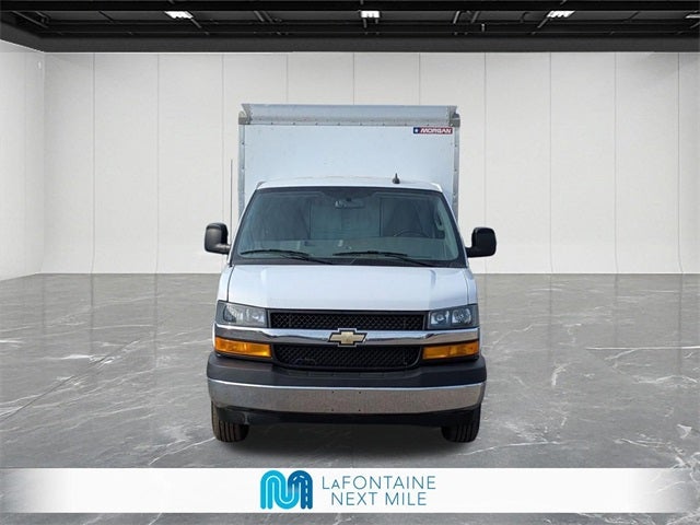 2022 Chevrolet Express 3500 Work Van Cutaway