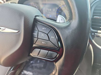 2018 Chrysler 300 S