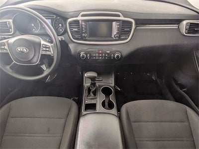 2020 Kia Sorento LX