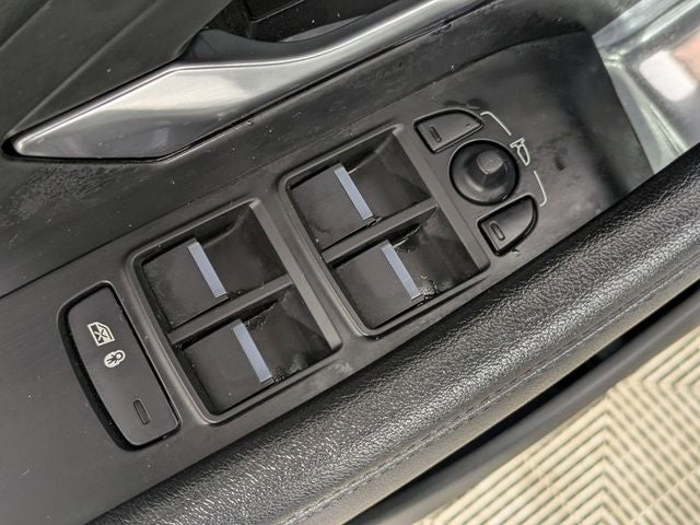 2022 Jaguar E-PACE P250 SE