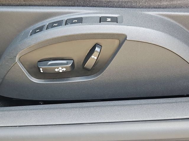 2009 Volvo C70 T5