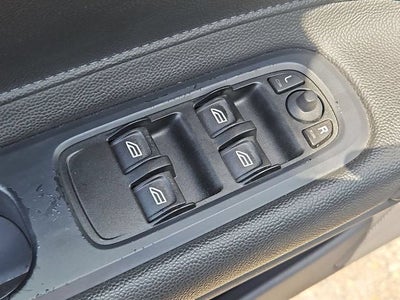 2009 Volvo C70 T5