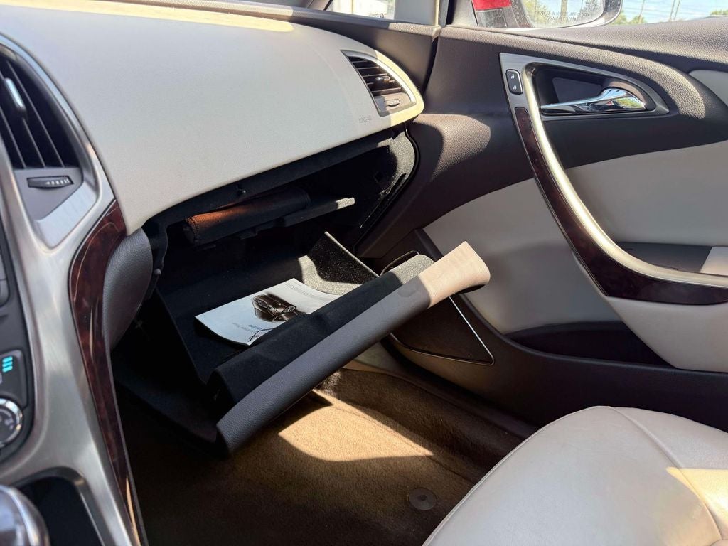 2014 Buick Verano Leather Group