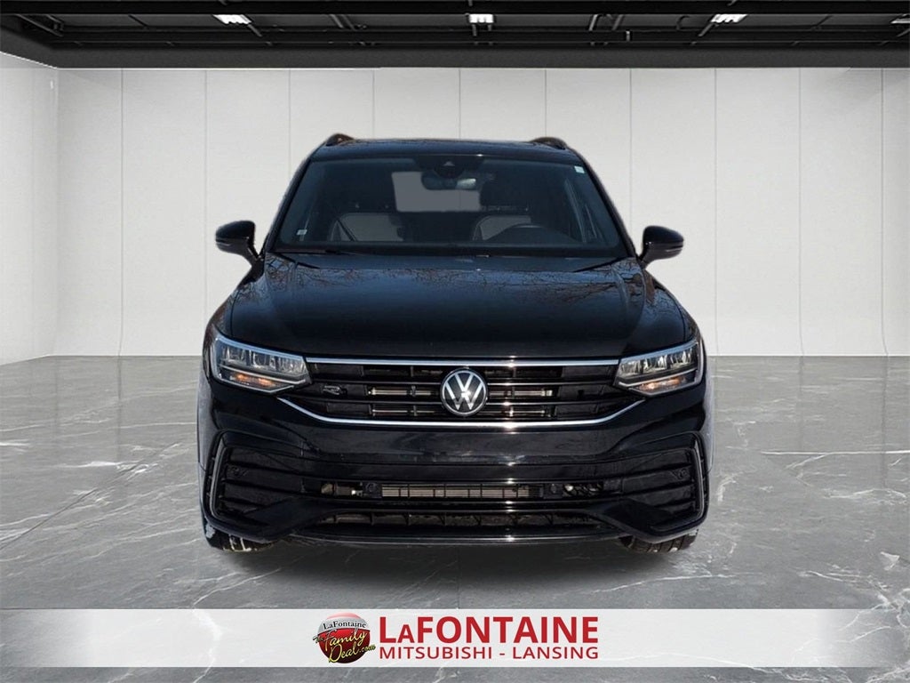 2024 Volkswagen Tiguan 2.0T SE R-Line Black