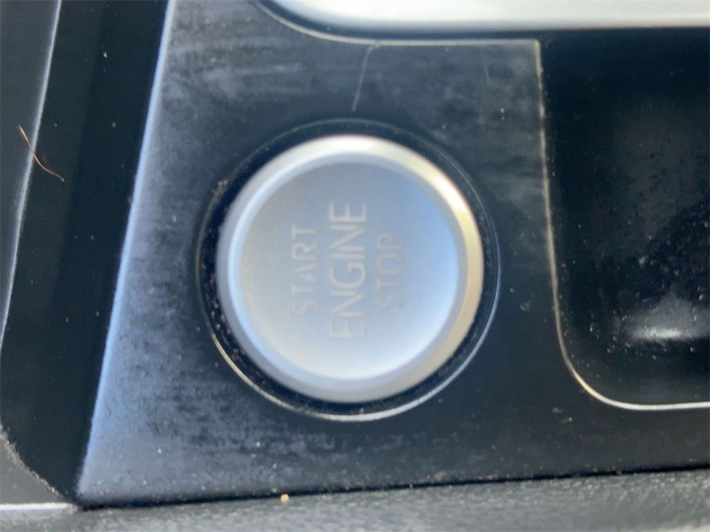 2021 Volkswagen Jetta R-Line