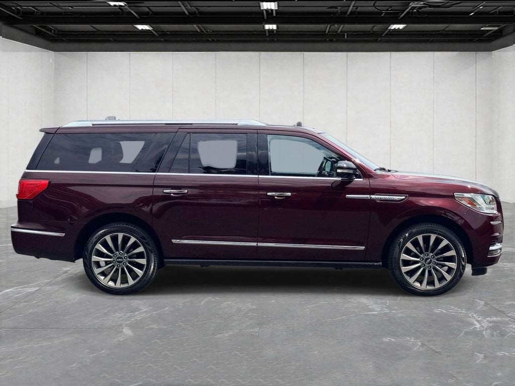 2019 Lincoln Navigator L Select