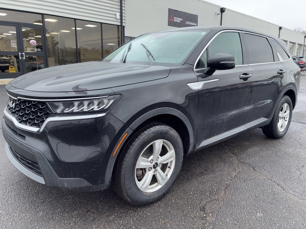 2023 Kia Sorento LX