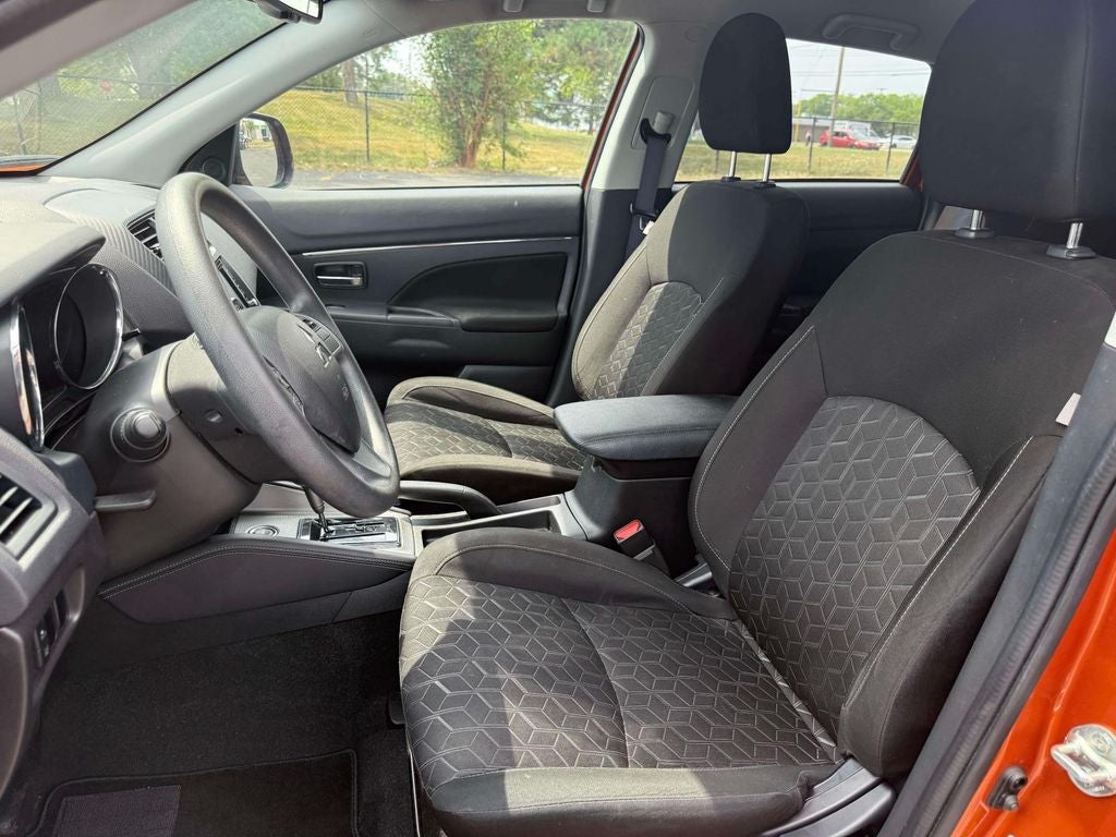 2024 Mitsubishi Outlander Sport 2.0 ES