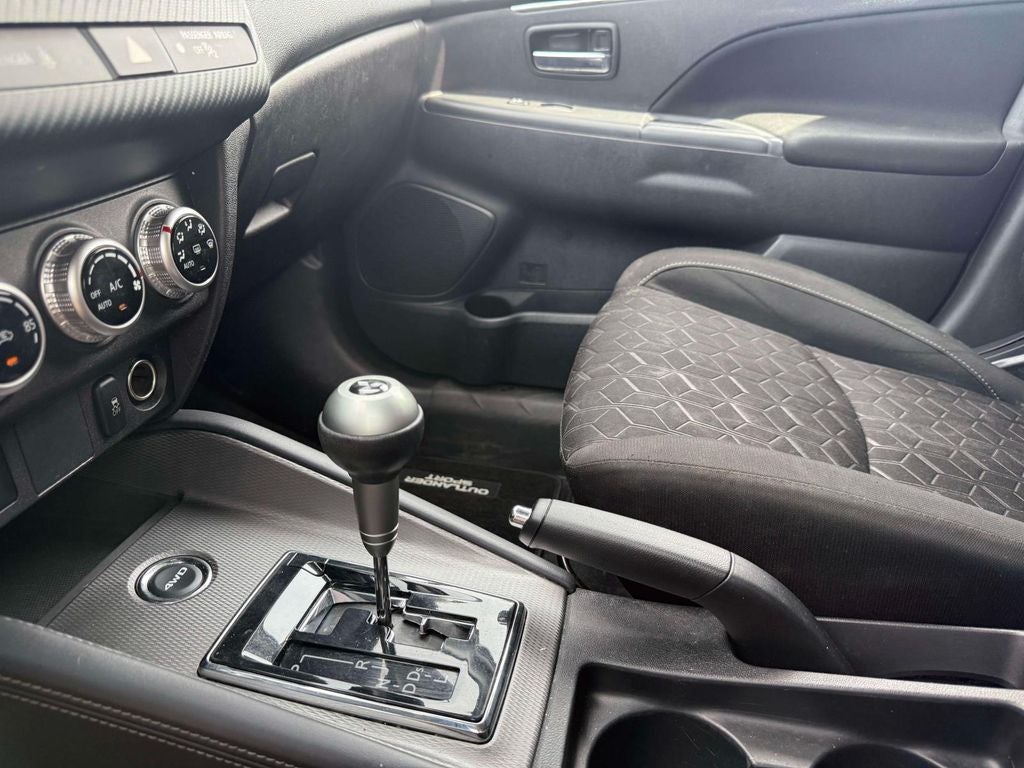 2024 Mitsubishi Outlander Sport 2.0 ES