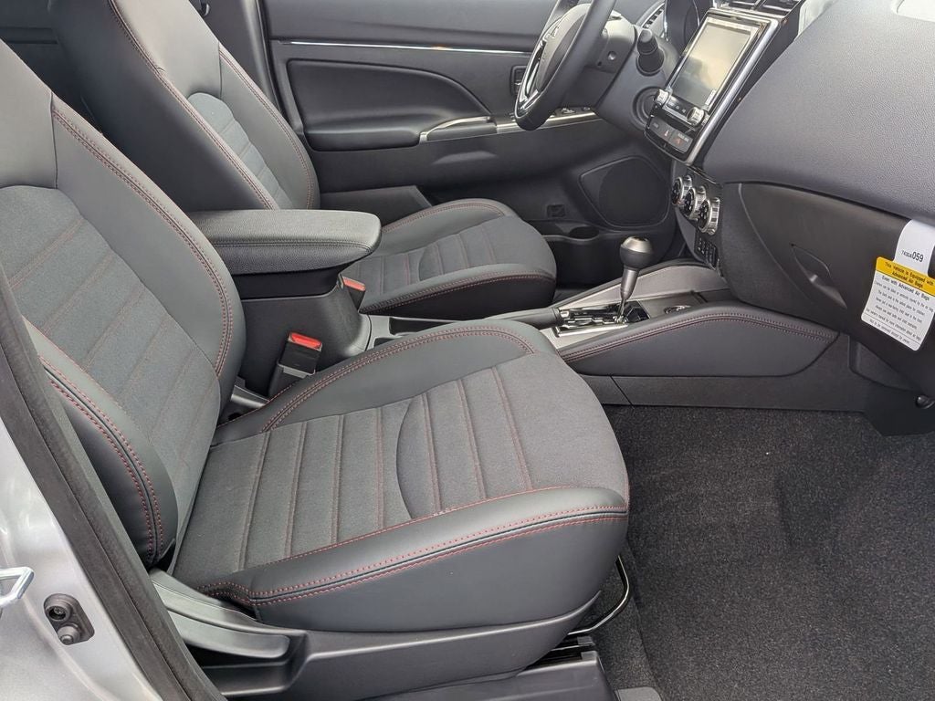 2025 Mitsubishi Outlander Sport 2.0 SE