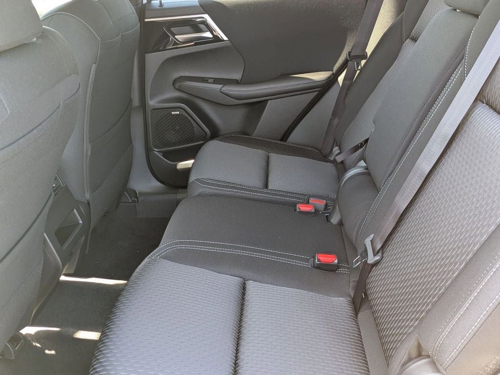 2026 Mitsubishi Outlander ES