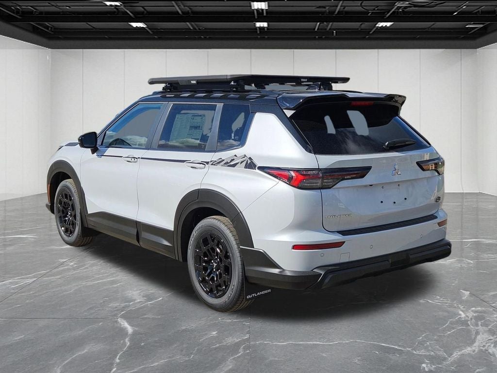 2025 Mitsubishi Outlander SE