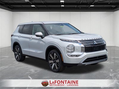 2025 Mitsubishi Outlander SE