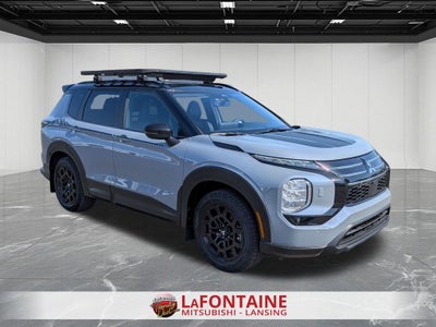 2026 Mitsubishi Outlander LE