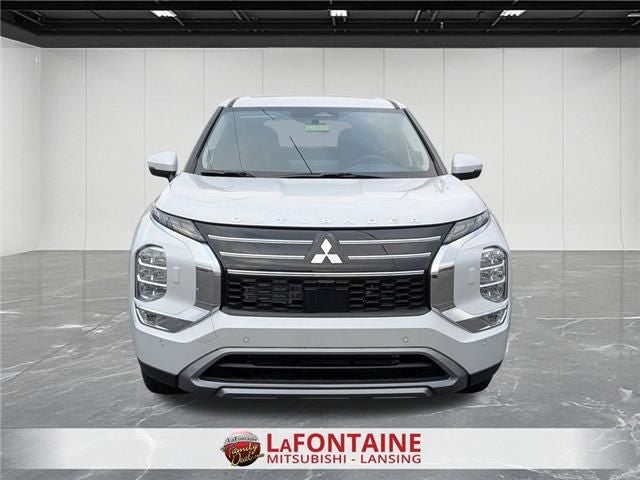 2026 Mitsubishi Outlander LE