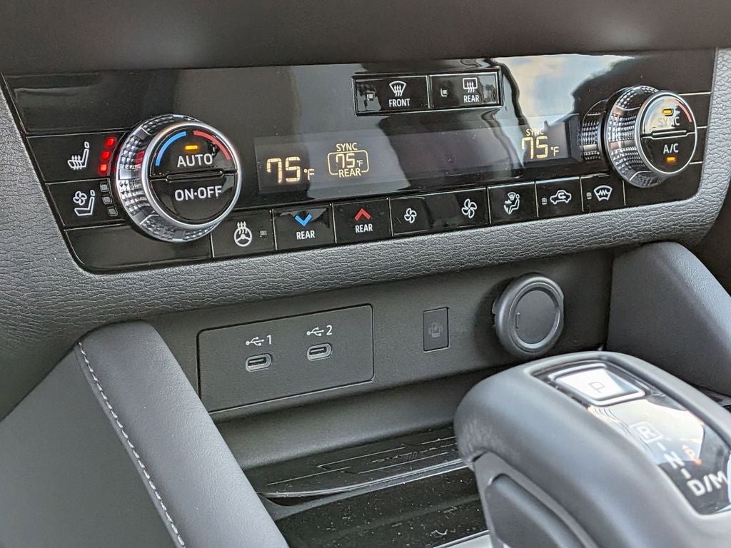 2026 Mitsubishi Outlander SEL