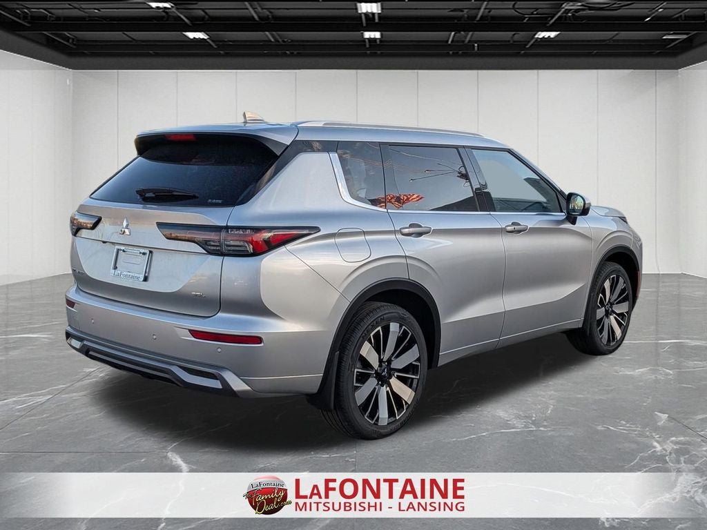 2026 Mitsubishi Outlander SEL