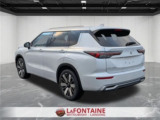 2026 Mitsubishi Outlander SEL