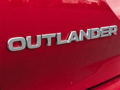 2025 Mitsubishi Outlander PHEV SE