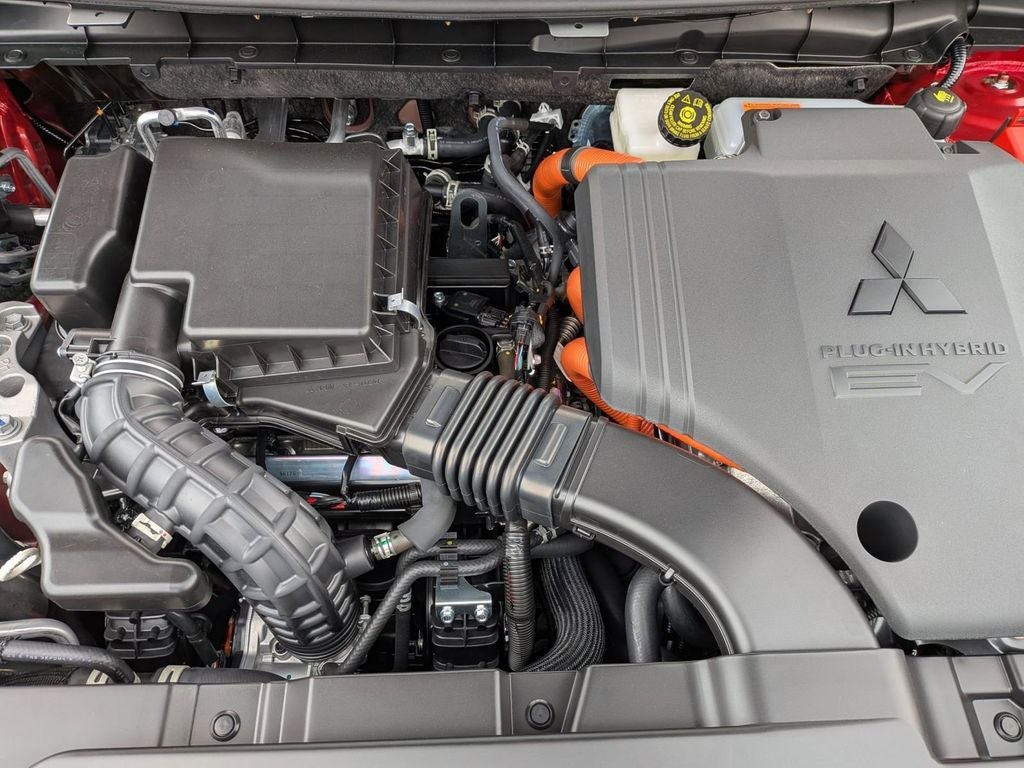 2025 Mitsubishi Outlander PHEV SE