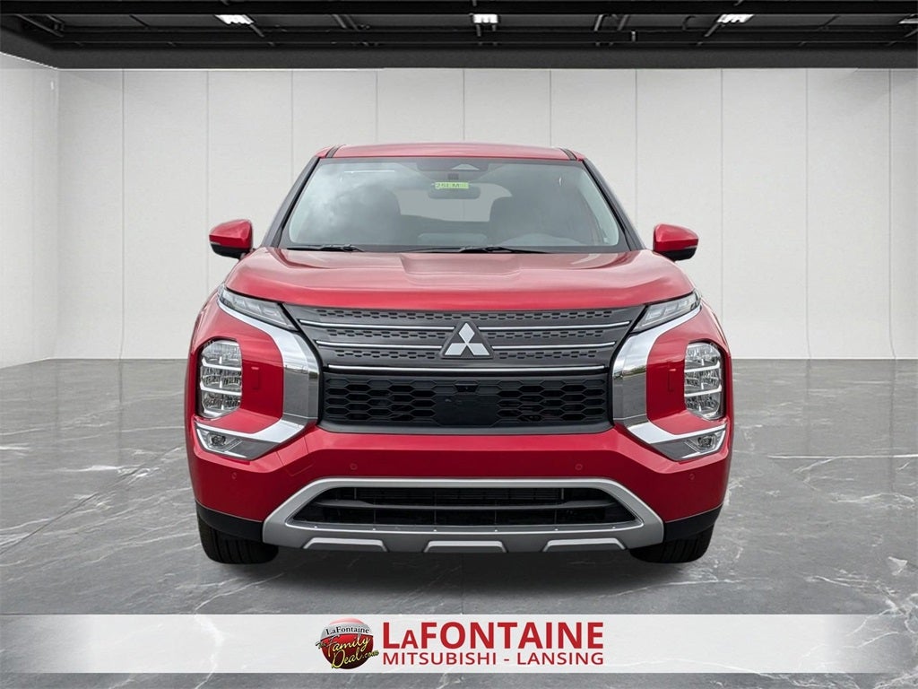 2025 Mitsubishi Outlander PHEV SE