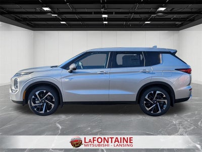 2025 Mitsubishi Outlander PHEV SE
