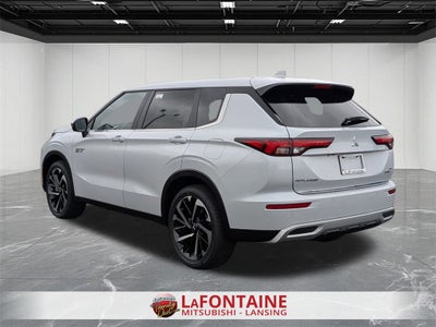 2025 Mitsubishi Outlander PHEV SE