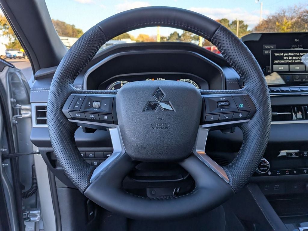 2025 Mitsubishi Outlander PHEV SEL Black Edition