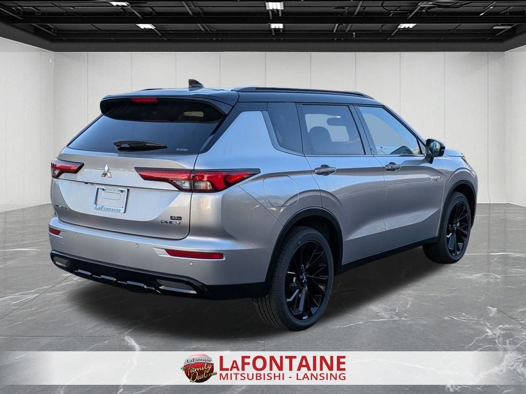 2025 Mitsubishi Outlander PHEV SEL Black Edition