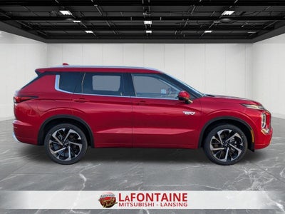 2025 Mitsubishi Outlander PHEV SEL