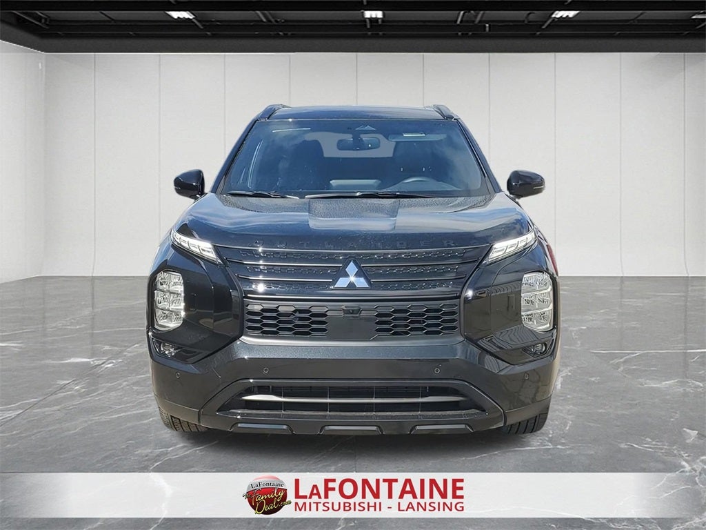 2025 Mitsubishi Outlander PHEV SEL