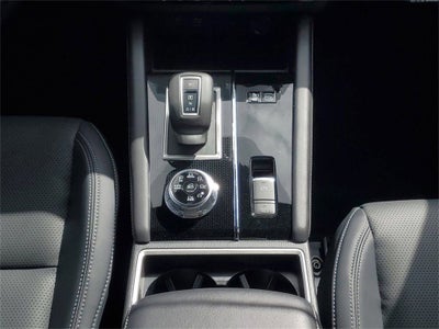 2025 Mitsubishi Outlander PHEV SEL