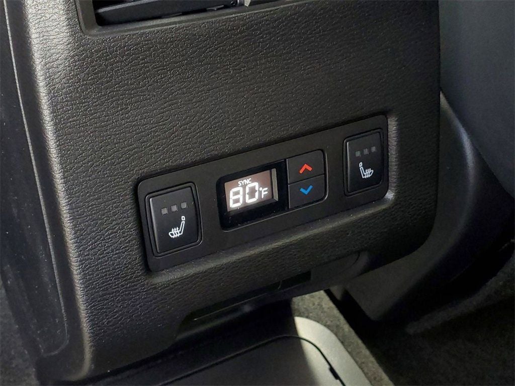 2025 Mitsubishi Outlander PHEV SEL