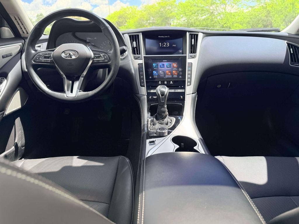 2023 INFINITI Q50 LUXE