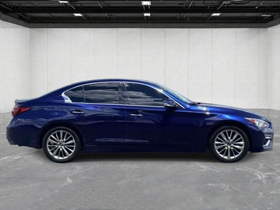 2023 INFINITI Q50 LUXE